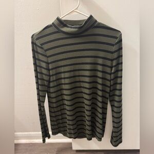 Women’s Old Navy Striped Long Sleeve Turtleneck
